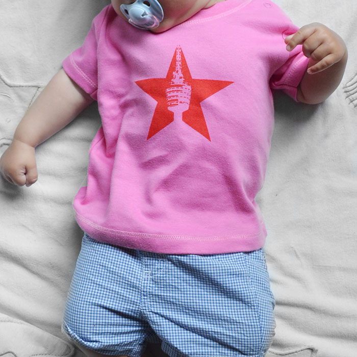 Baby-Shirt "Roter Stern" pink